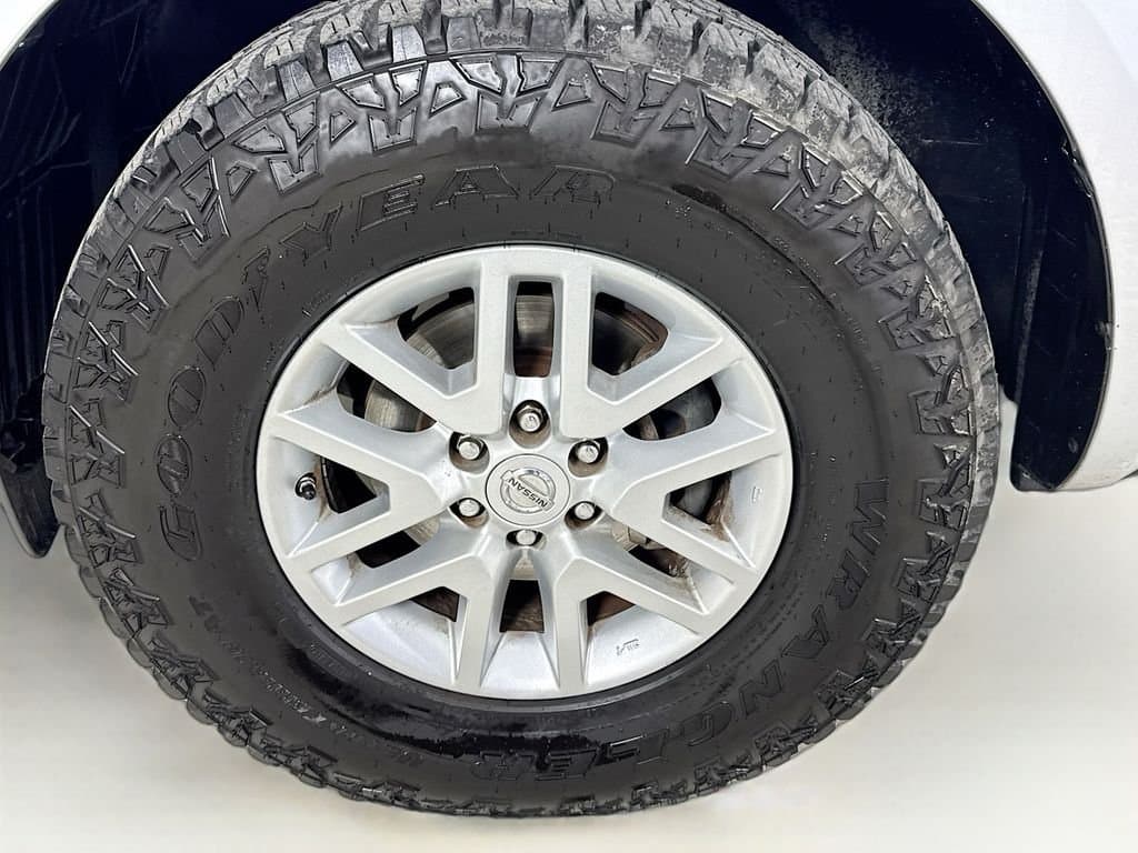 2015 NISSAN Frontier - Image 38