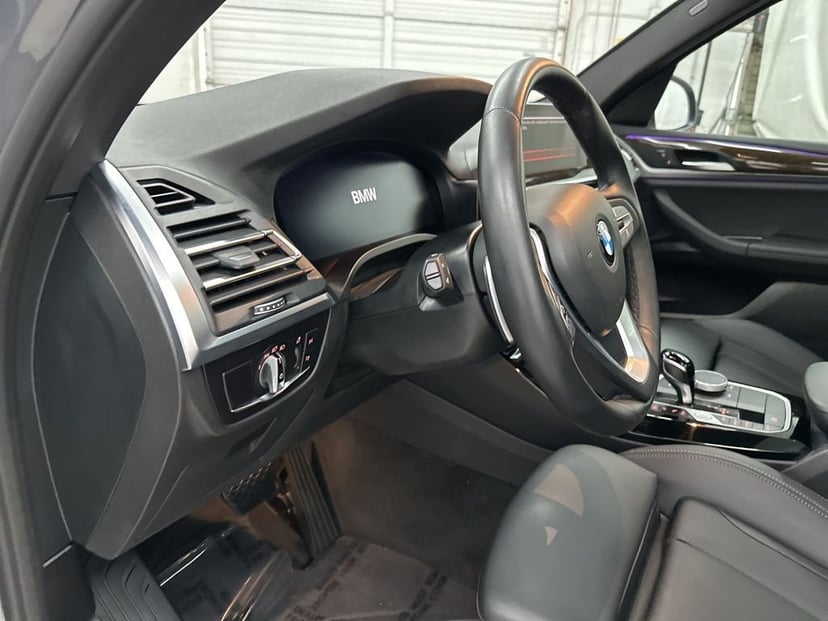 2023 BMW X3 - Image 9