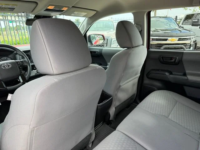 2022 Toyota Tacoma - Image 26