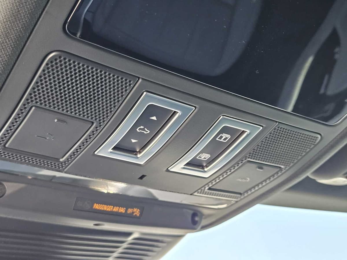 2026 LAND ROVER Range Rover Evoque - Image 19