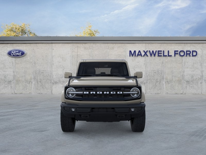 2026 Ford Bronco - Image 19