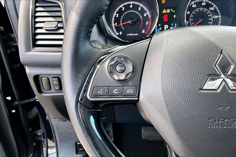 2021 Mitsubishi Outlander Sport - Image 23
