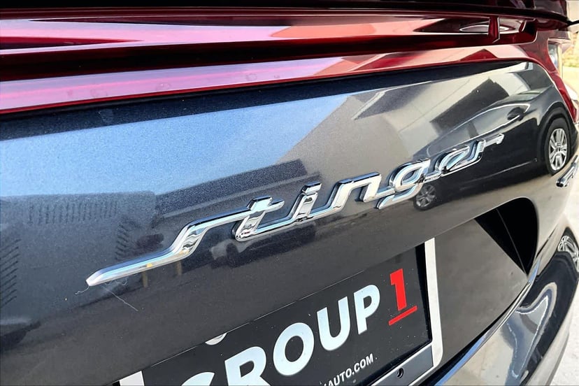2020 Kia Stinger - Image 30