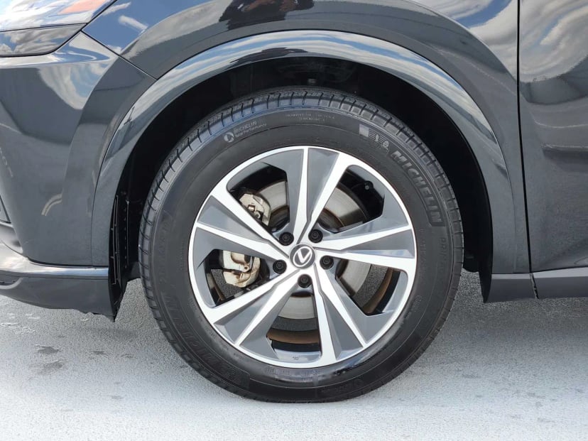 2023 Lexus RX 350 - Image 10