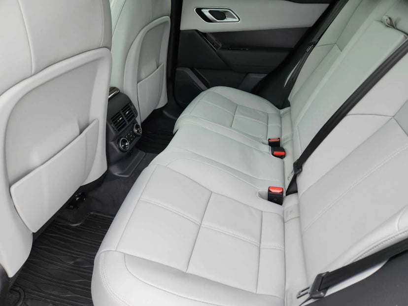 2026 LAND ROVER Range Rover Velar - Image 27