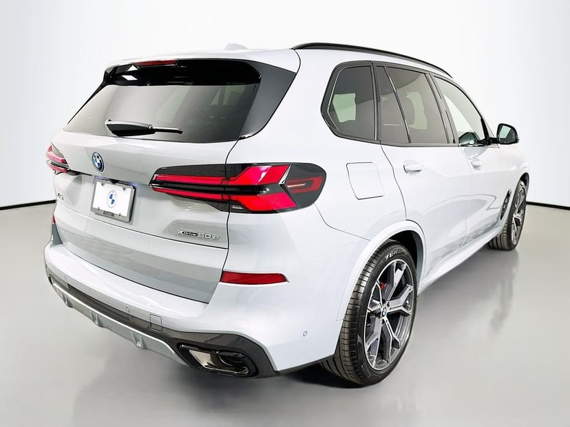 2026 BMW X5 - Image 5