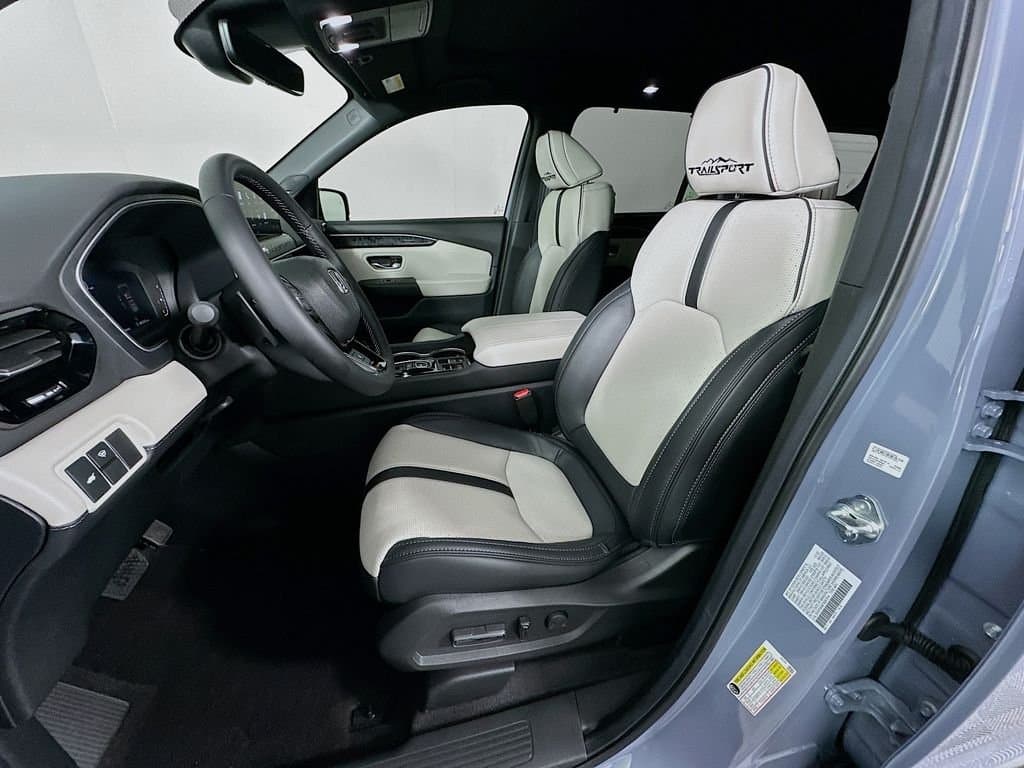 2026 Honda Passport - Image 21