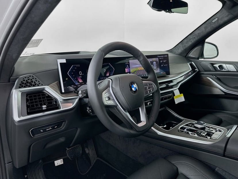 2026 BMW X7 - Image 9