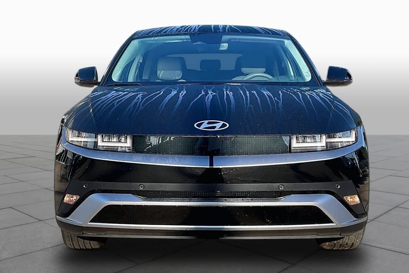 2026 Hyundai IONIQ 5 - Image 2
