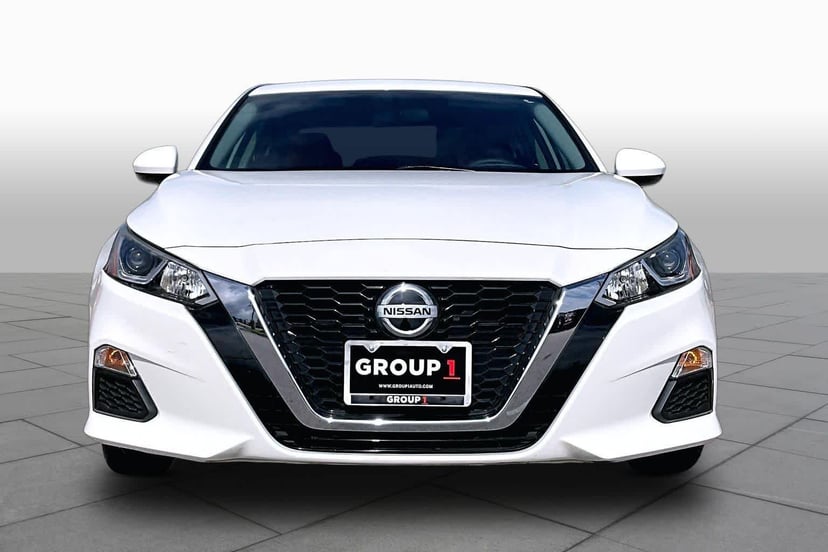 2020 Nissan Altima - Image 4