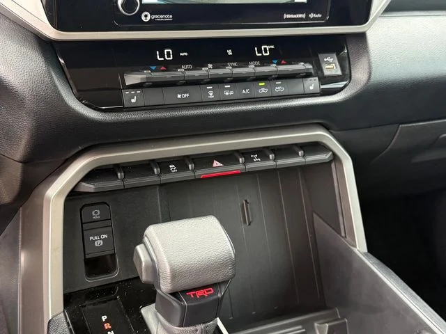 2023 Toyota Tundra - Image 21