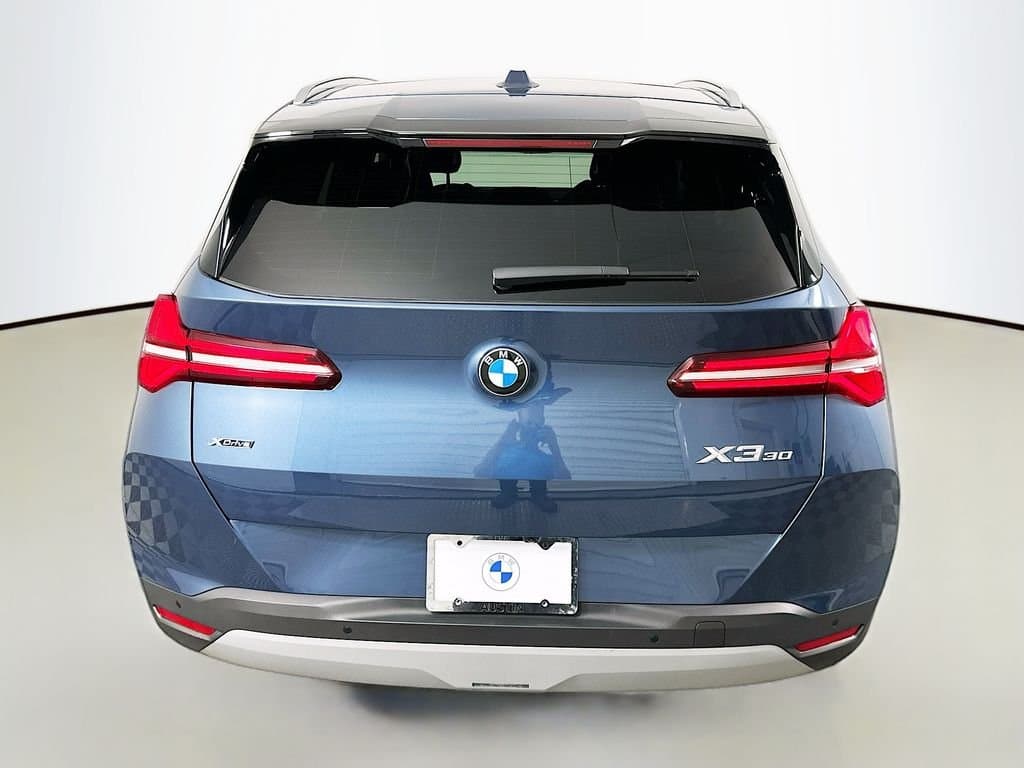 2025 BMW X3 - Image 6
