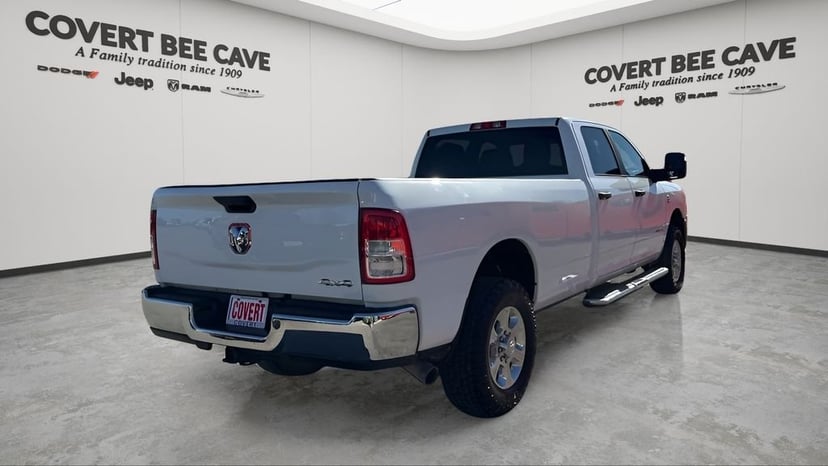 2024 Ram 3500 - Image 9