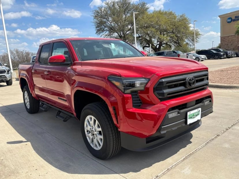 2026 Toyota Tacoma - Image 5
