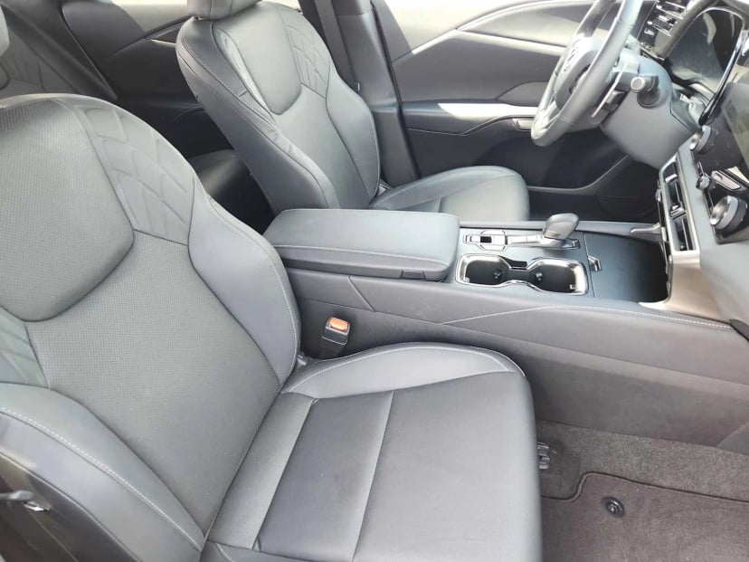 2023 Lexus RX 350 - Image 13