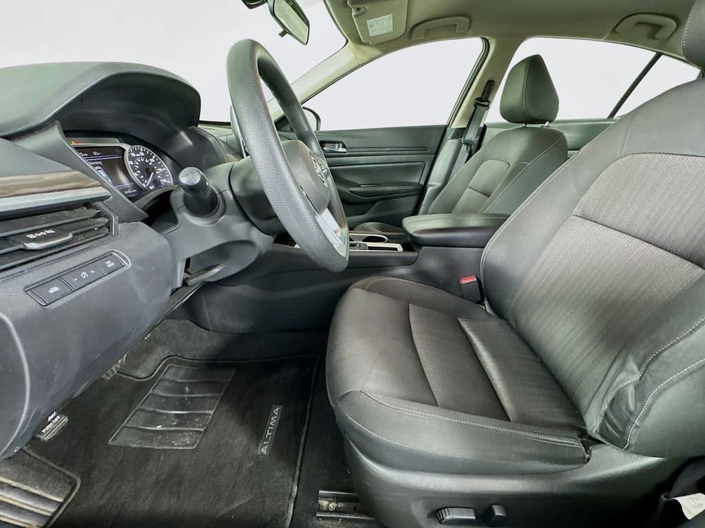 2024 NISSAN Altima - Image 25