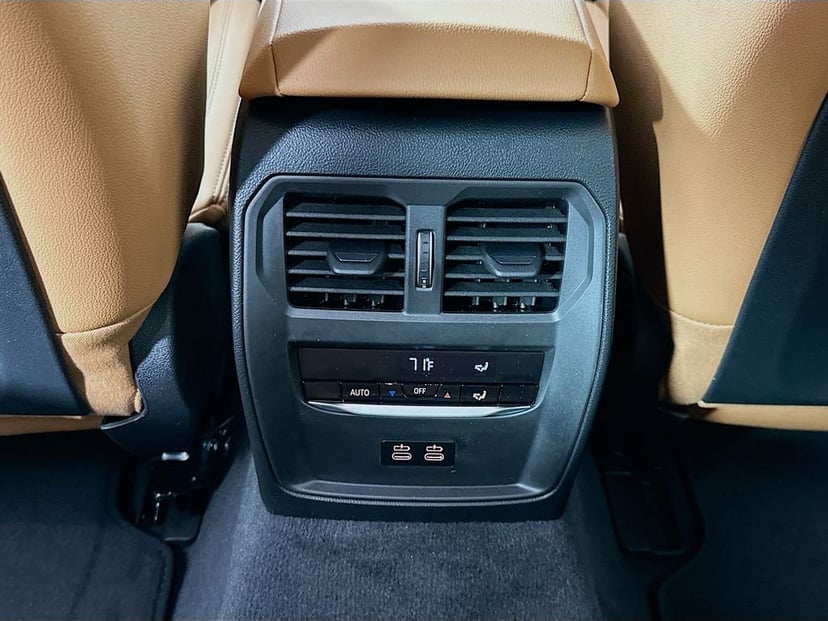 2026 BMW i4 - Image 18