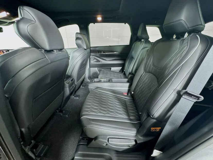 2027 INFINITI QX60 - Image 29
