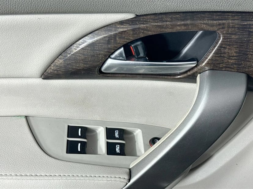 2013 Acura MDX - Image 20