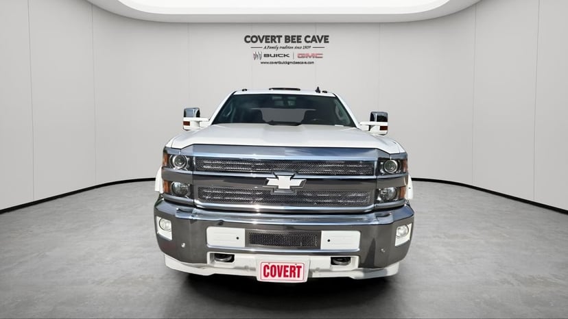 2016 Chevrolet Silverado 3500HD - Image 2