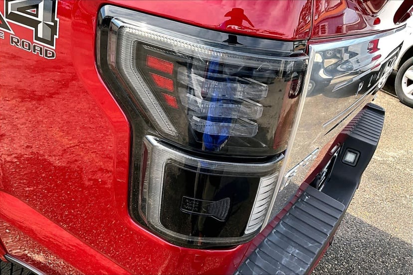 2020 Ford F-150 - Image 29