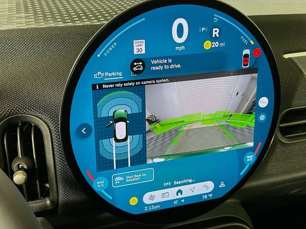 2025 MINI Cooper - Image 13