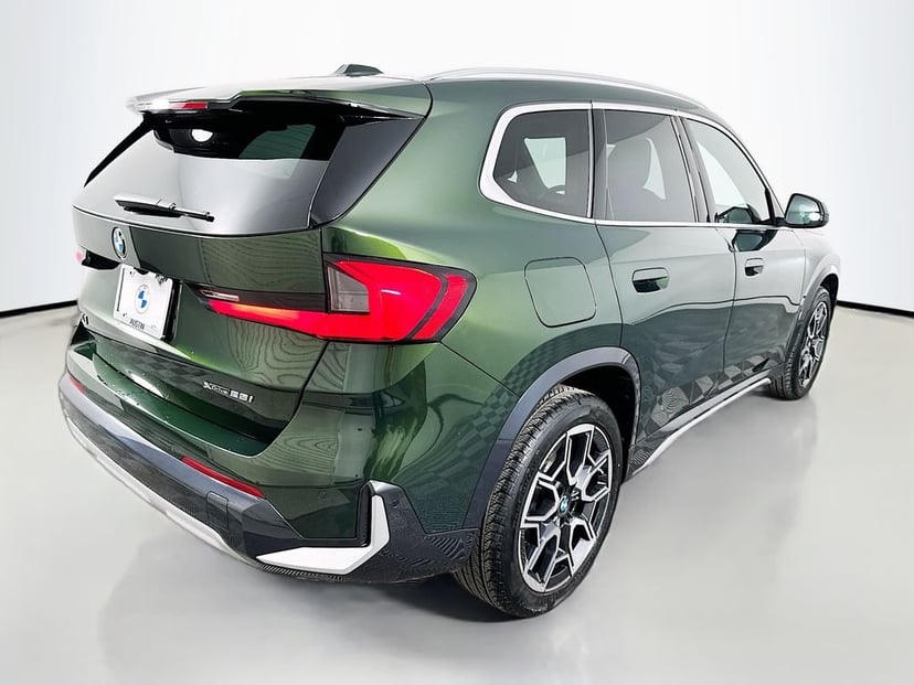 2025 BMW X1 - Image 5