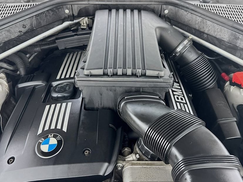 2010 BMW X5 - Image 39