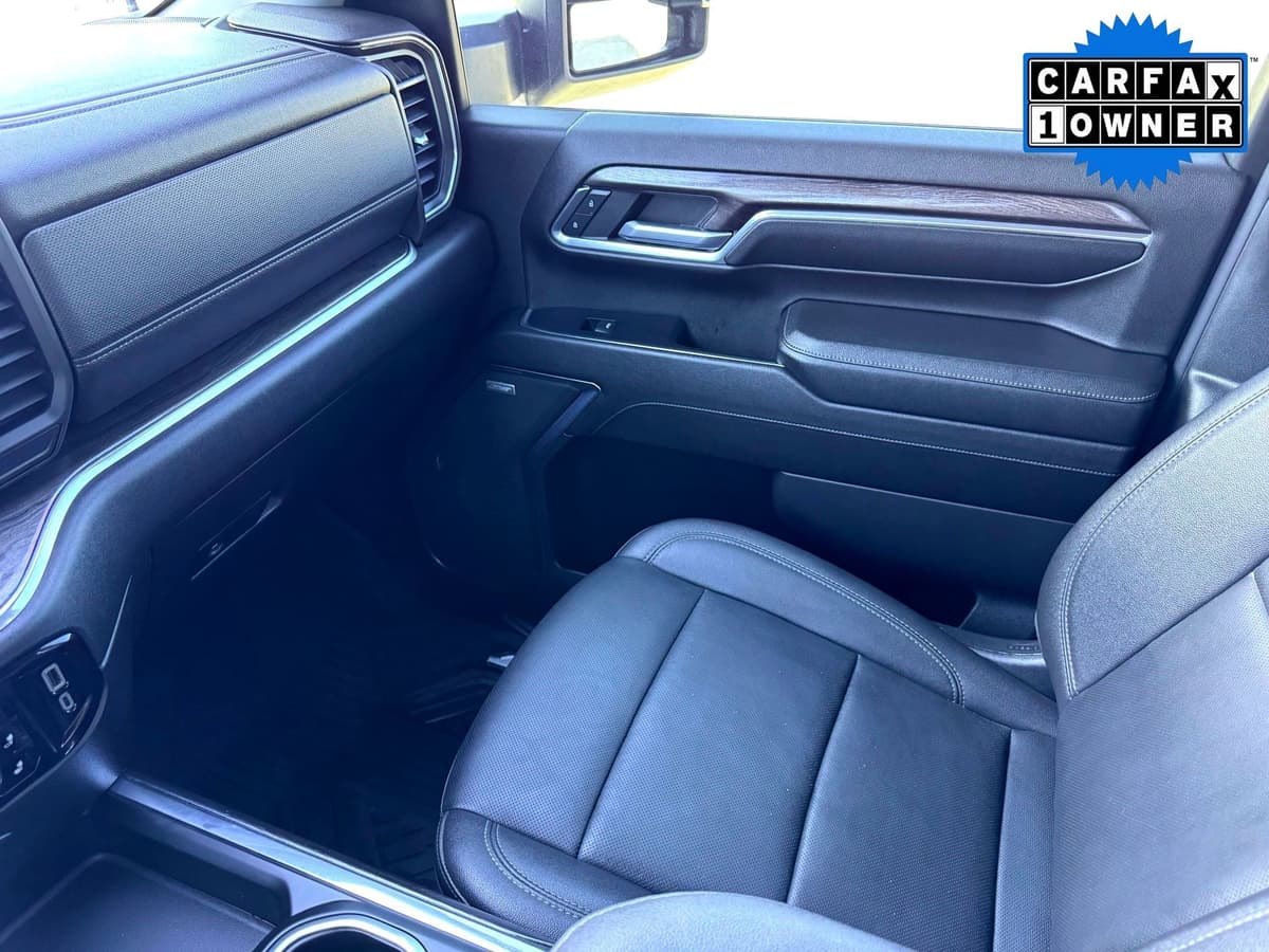 2024 Chevrolet Silverado 2500Hd - Image 32