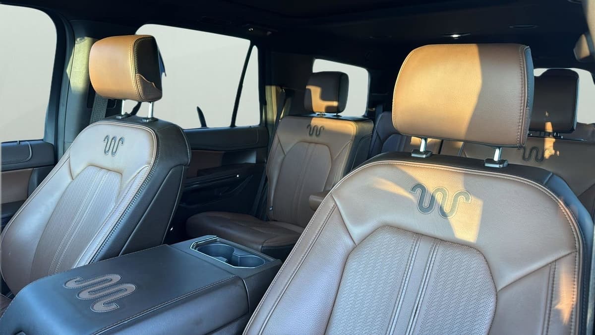 2024 Ford Expedition - Image 10