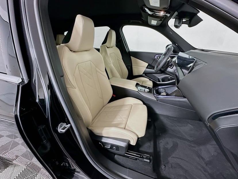 2025 BMW X3 - Image 27
