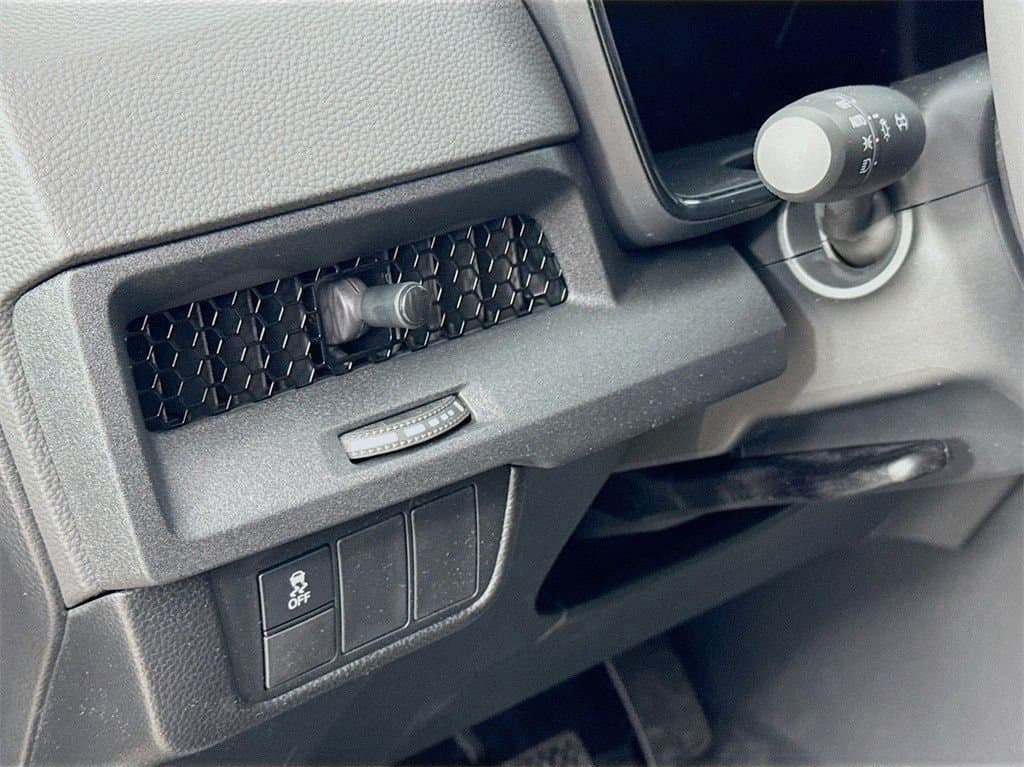2025 HONDA CR-V - Image 17
