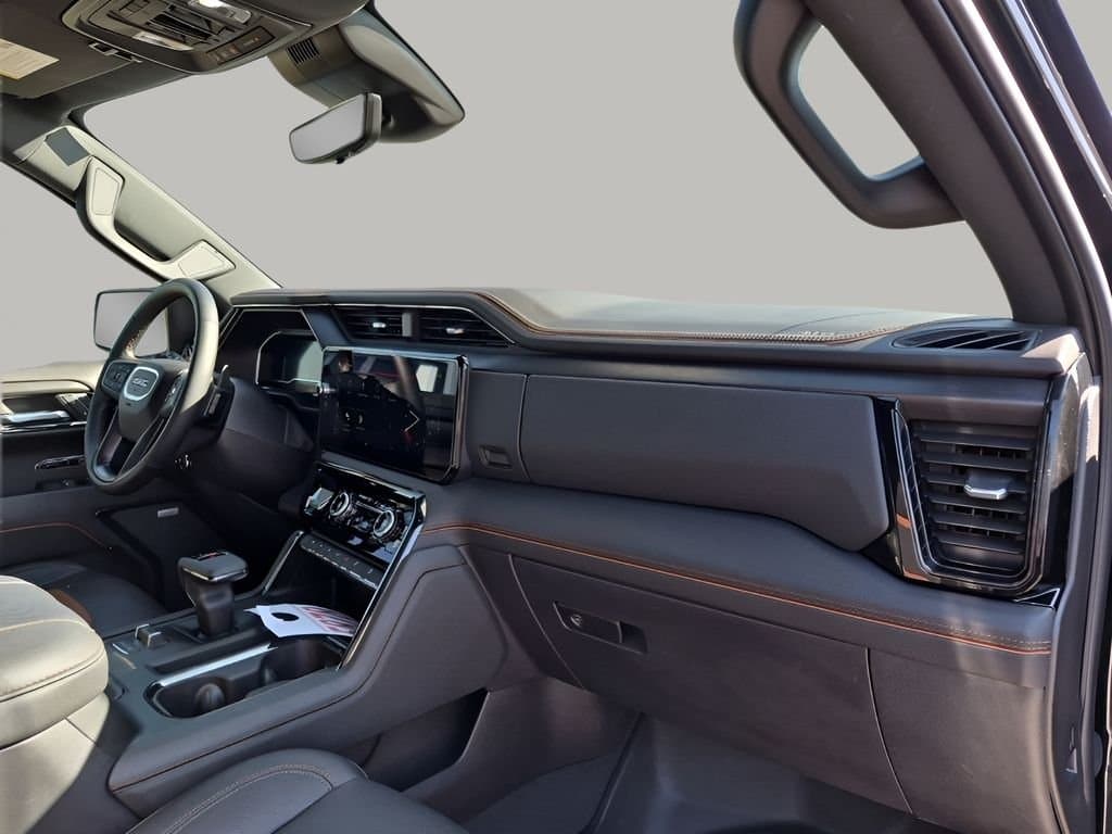 2023 GMC Sierra 1500 - Image 14