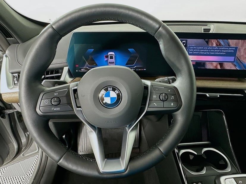 2025 BMW X1 - Image 11