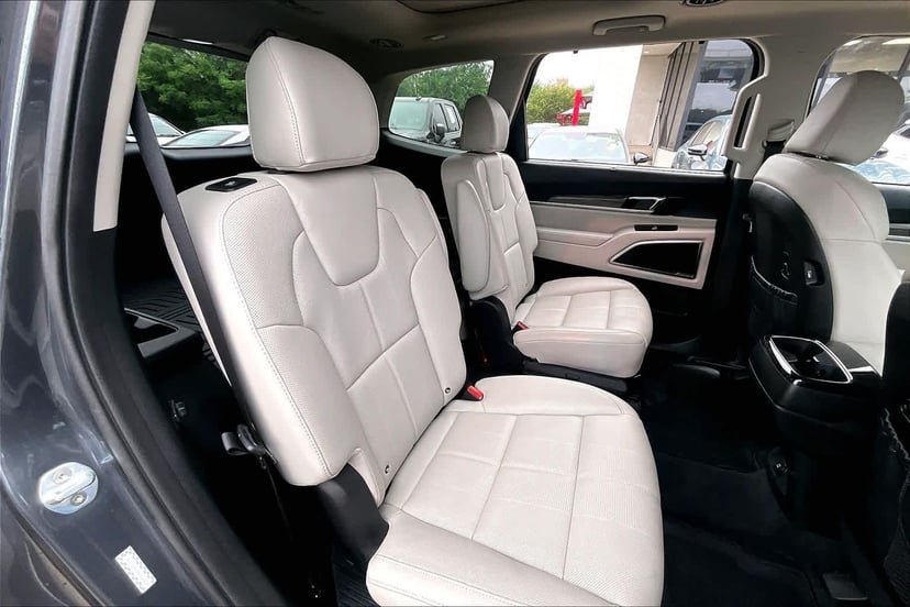 2020 Kia Telluride - Image 20