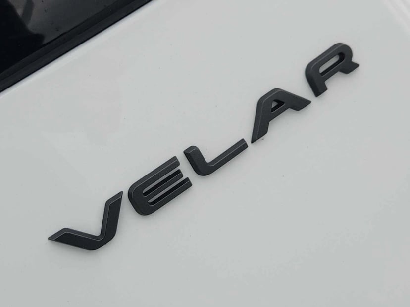 2026 LAND ROVER Range Rover Velar - Image 11