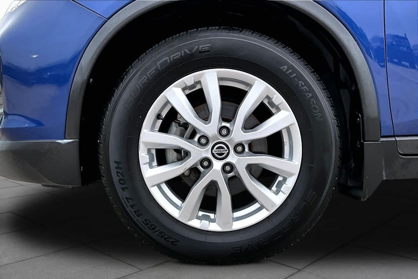 2019 Nissan Rogue - Image 11