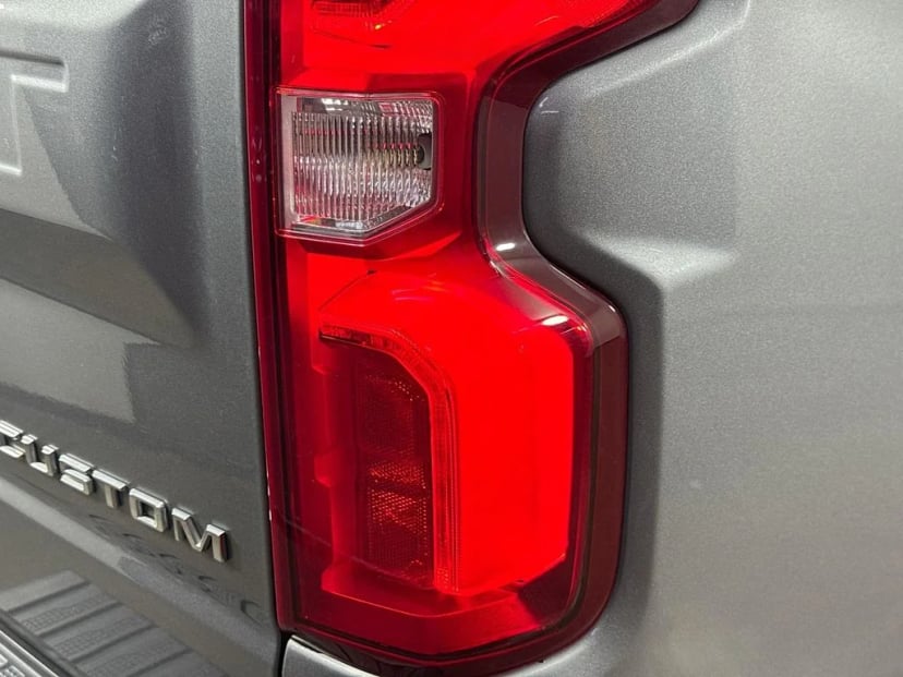 2020 Chevrolet Silverado 1500 - Image 30