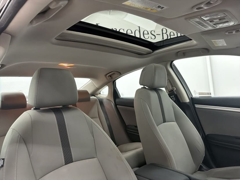 2019 Honda Civic - Image 25