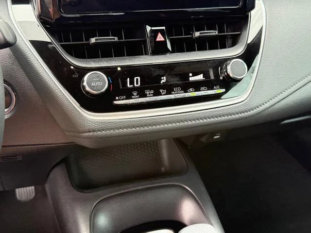 2025 Toyota Corolla - Image 51