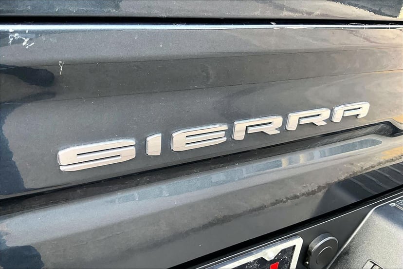 2019 GMC Sierra 1500 - Image 30