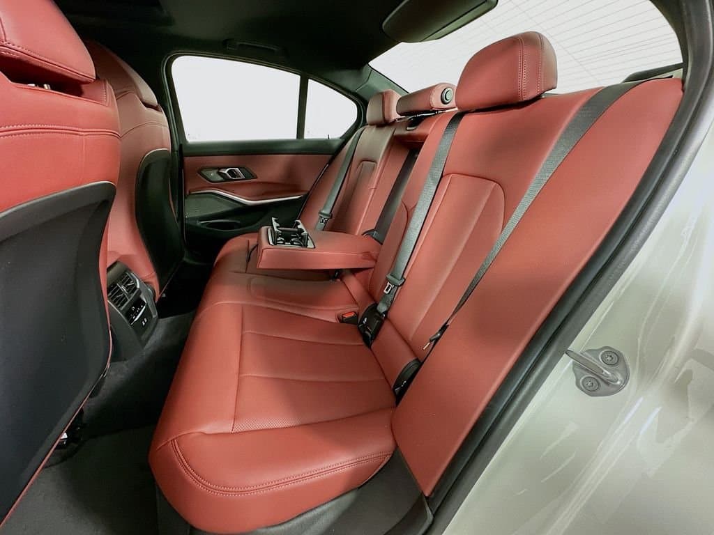 2026 BMW 3 Series - Image 17