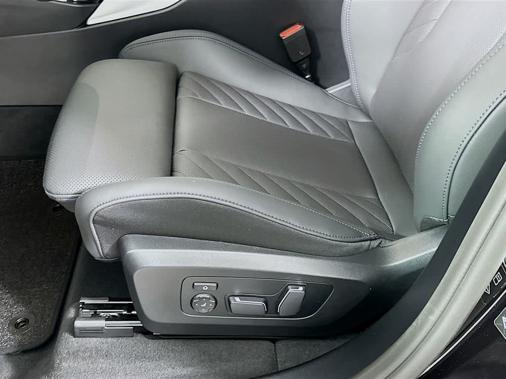 2026 BMW X3 - Image 21