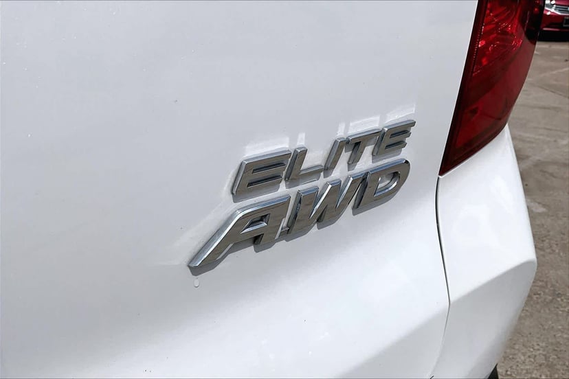 2023 Honda Passport - Image 10