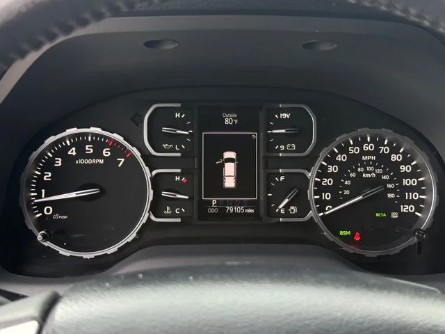 2019 Toyota Tundra - Image 18