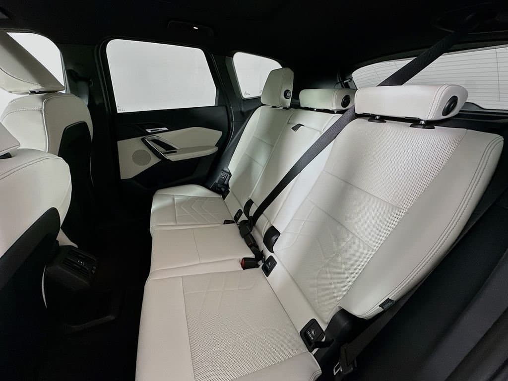 2026 BMW X1 - Image 17