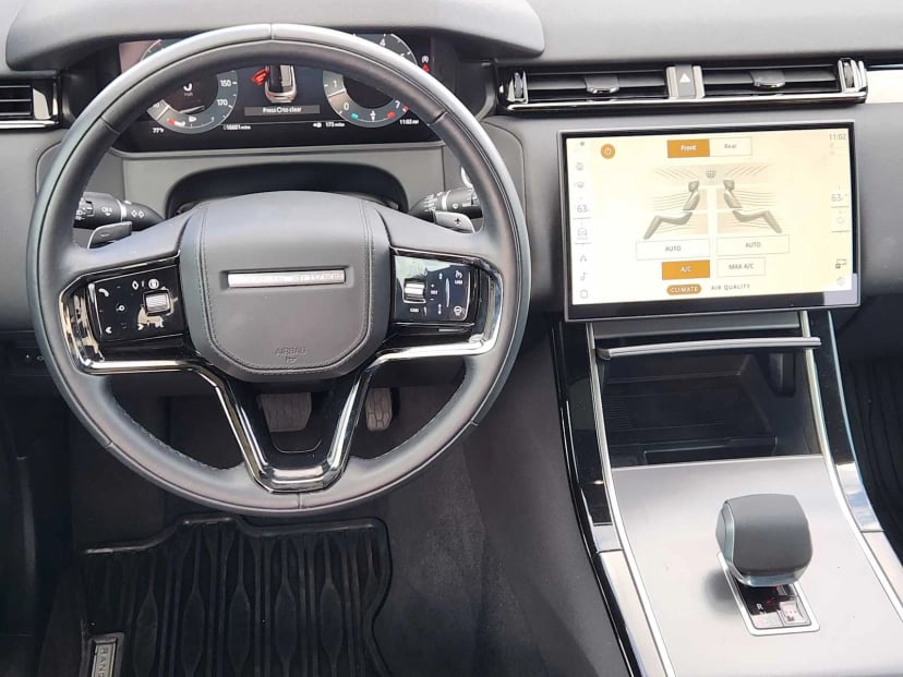 2026 Land Rover Range Rover Velar - Image 27