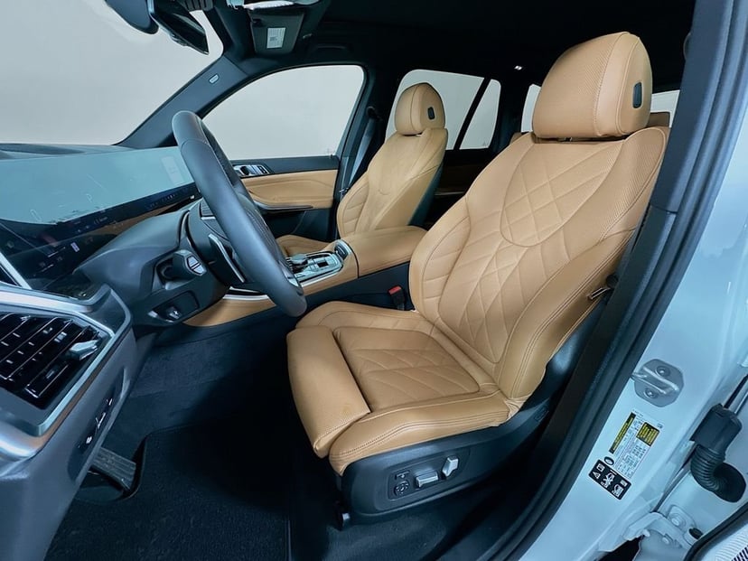 2026 BMW X5 - Image 16