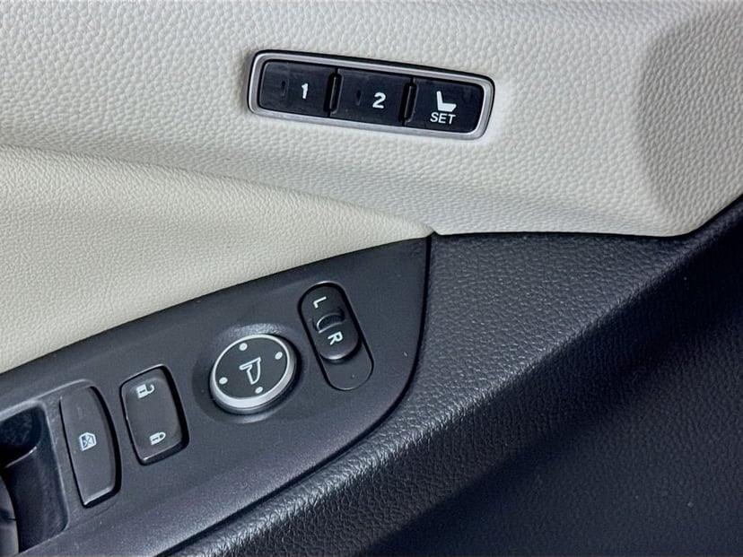 2022 Honda Accord - Image 22