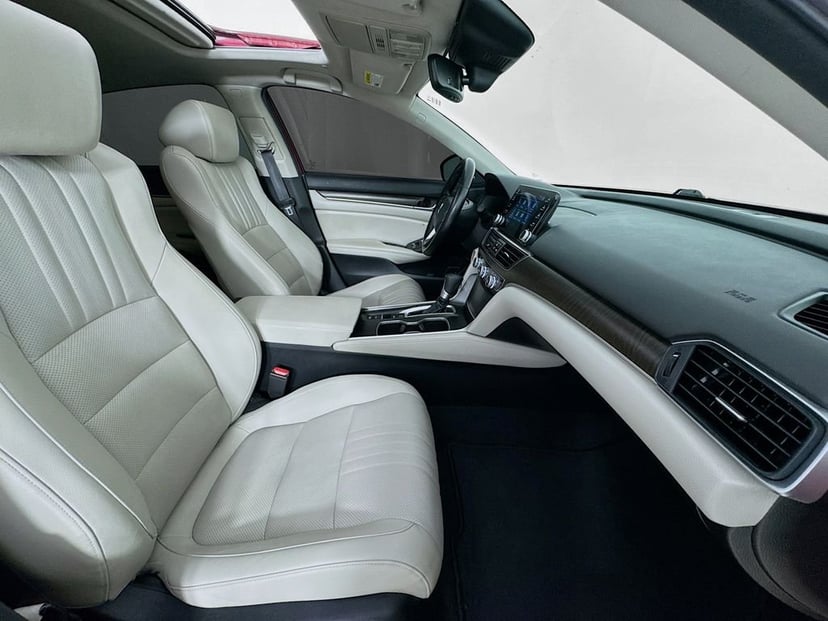 2022 Honda Accord - Image 36